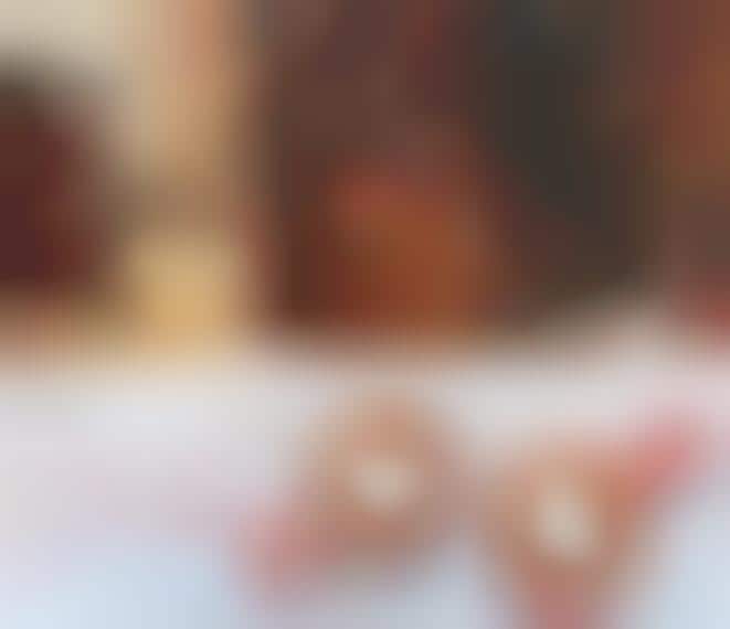 Kissing Fast Food-Branded Contests