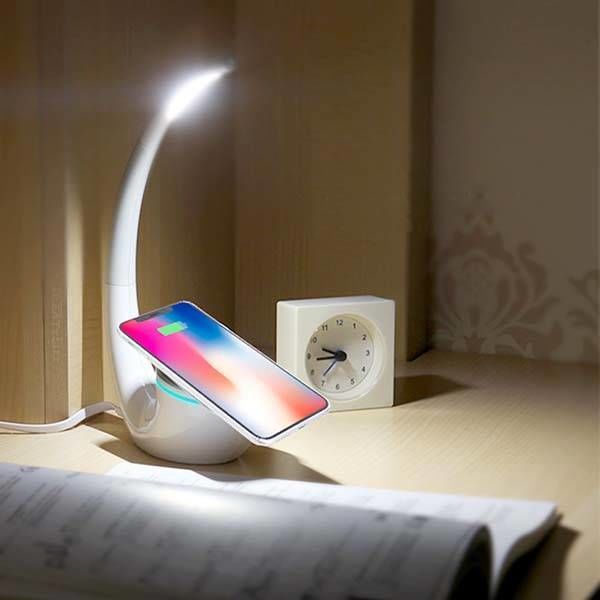 Sculptural Qi-Enabled Lamps