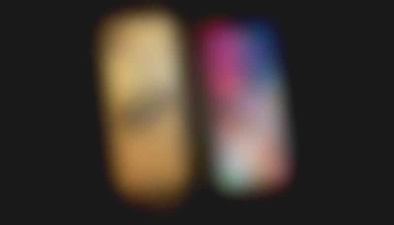 Gilded Royal Wedding Smartphones