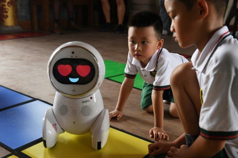 Chinese Robot Teachers