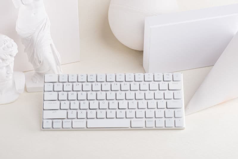 Ultra-Minimalist Wireless Keyboards