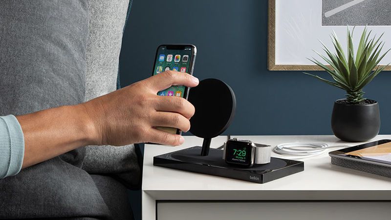 Multi-Device Desktop Chargers