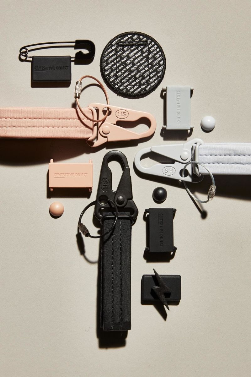 Fashionable Payment Accessories