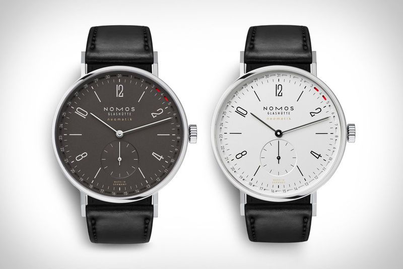 Discreet Date Indicator Timepieces