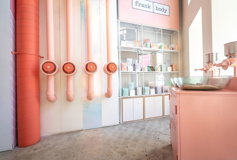 Indie Cosmetic-Centric Stores