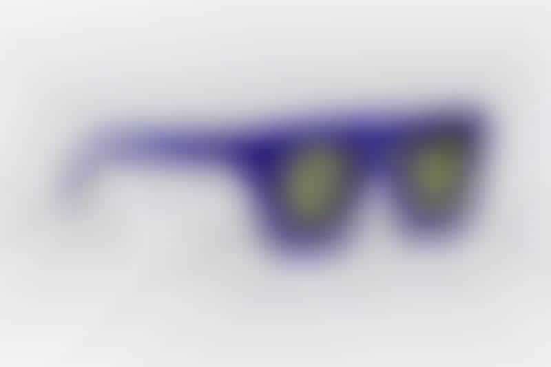 Thick-Framed Streetwear Sunglasses