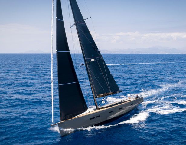 High-Performance Sailing Yachts