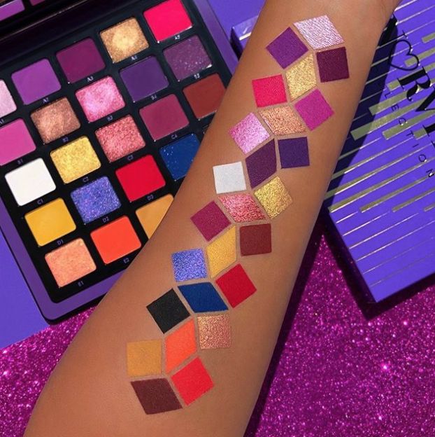 Supersized Eyeshadow Palettes