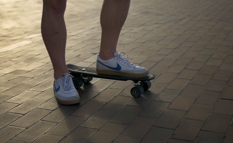 Remote-Free Electric Skateboards