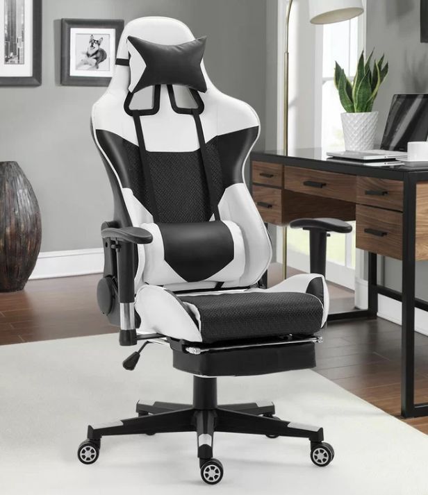 Comfort-Centric Gaming Chairs