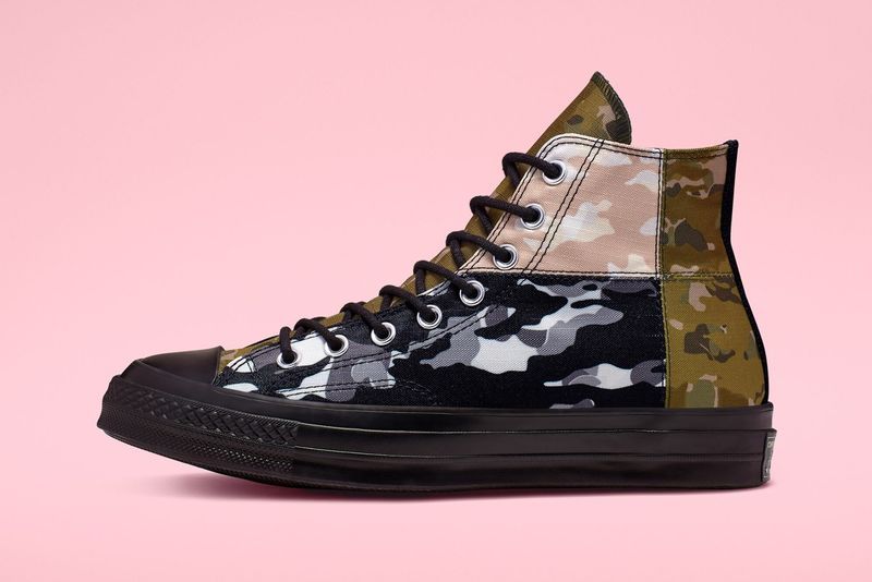 Camo-Printed Color-Blocked Shoes