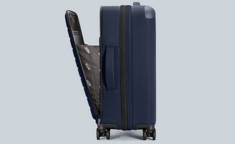 Soft-Shell Expandable Suitcases