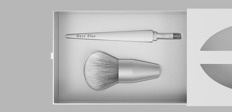 Twist-Off Makeup Brushes