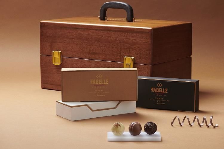 Buy Fabelle The Bars Quartet - Chocolate Pack, 4 Assorted Luxury Chocolate  Bars, Premium Packaged Gift Chocolate Box, Centre-Filled Bars, Best Chocolate  Gift, 519g Online at desertcartINDIA