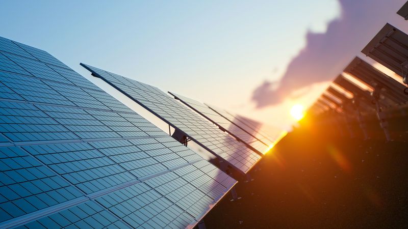 E-Commerce Solar Power Initiatives