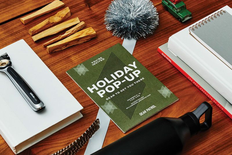 Male-Specific Holiday Gift Pop-Ups