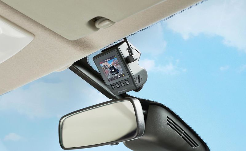 Ultra-Discreet Auto Dash Cams