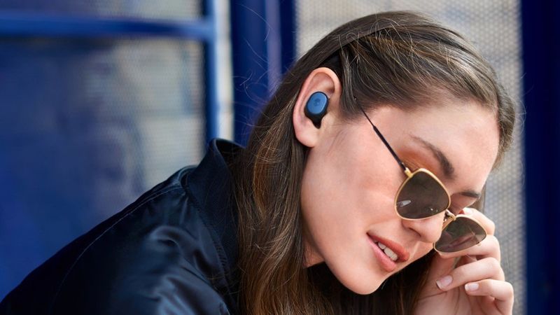 Intuitive Control Wireless Earbuds