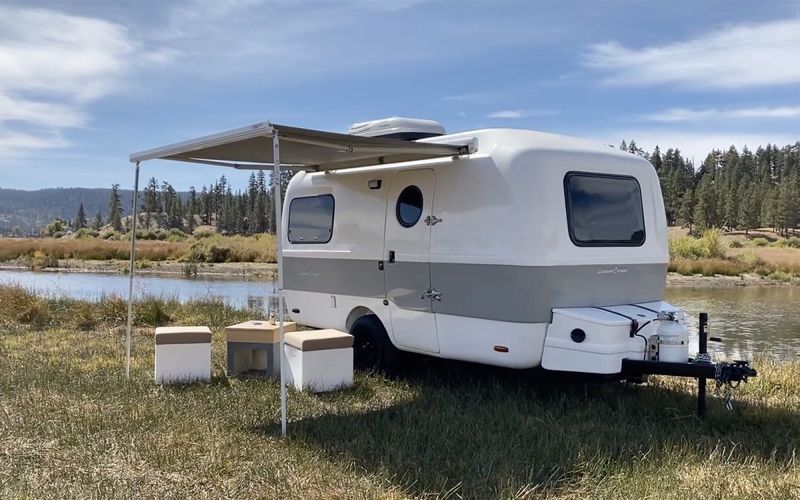 Modular Retro-Styled Camping Trailers