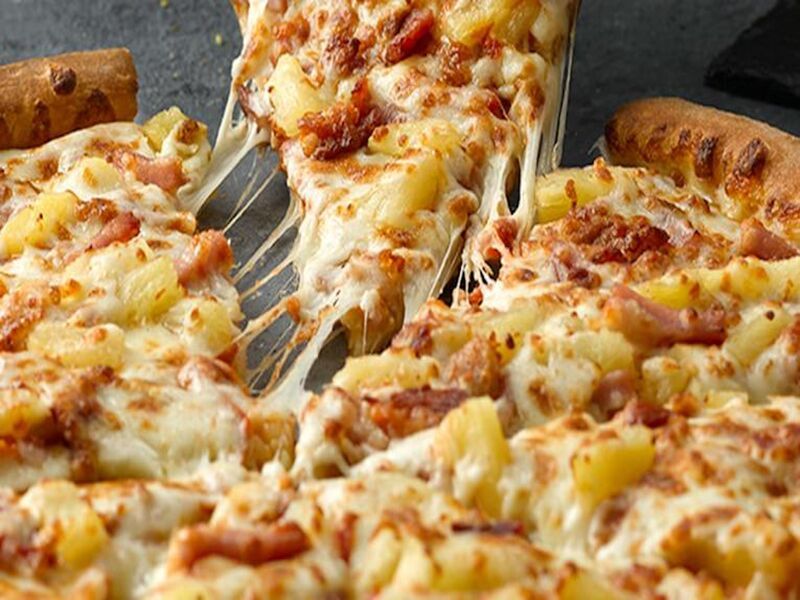 High-Quality Pineapple Pizzas