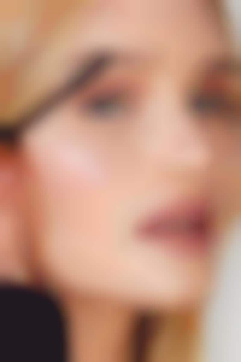 Charitable Defining Mascaras