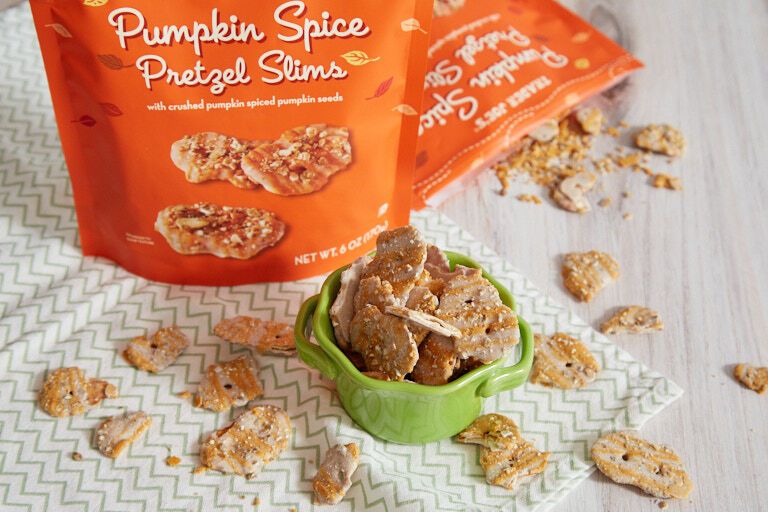 Pumpkin-Spiced Pretzel Chips