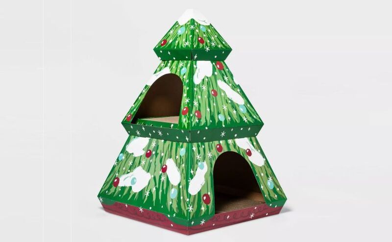 Holiday-Themed Cat Houses