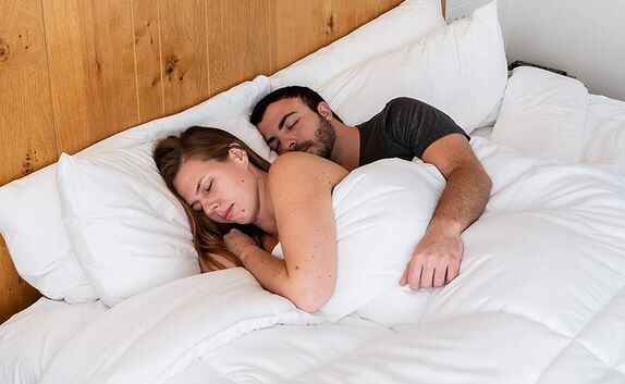 Kömforte bySöMN: Dual Zone Comforter for Couples – 2 Temp Duvet