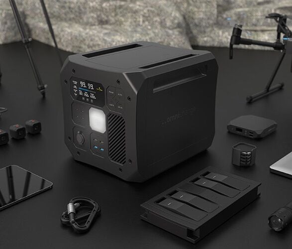 Off-Grid Connectivity Power Hubs