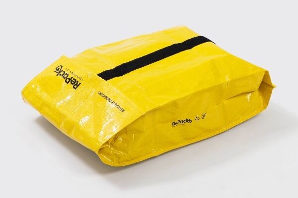 Sustainable Waterproof Mailers Main Gallery Image