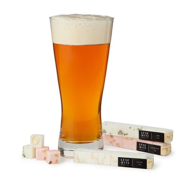 Instant Beer-Transforming Cocktail Cubes