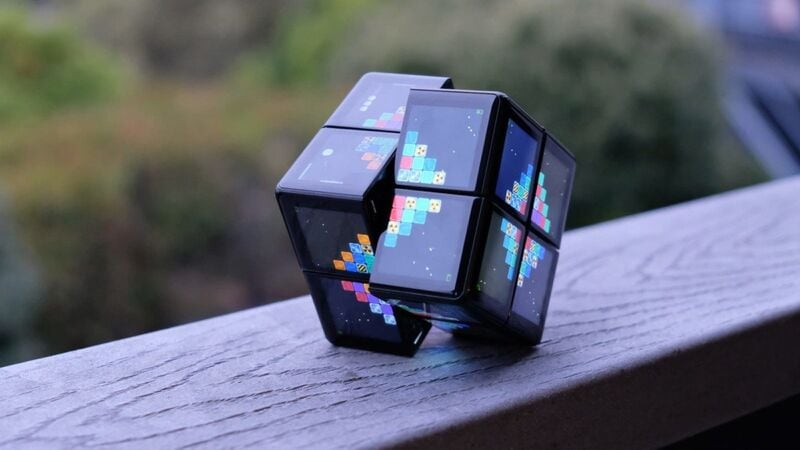 Handheld Cubic Game Devices