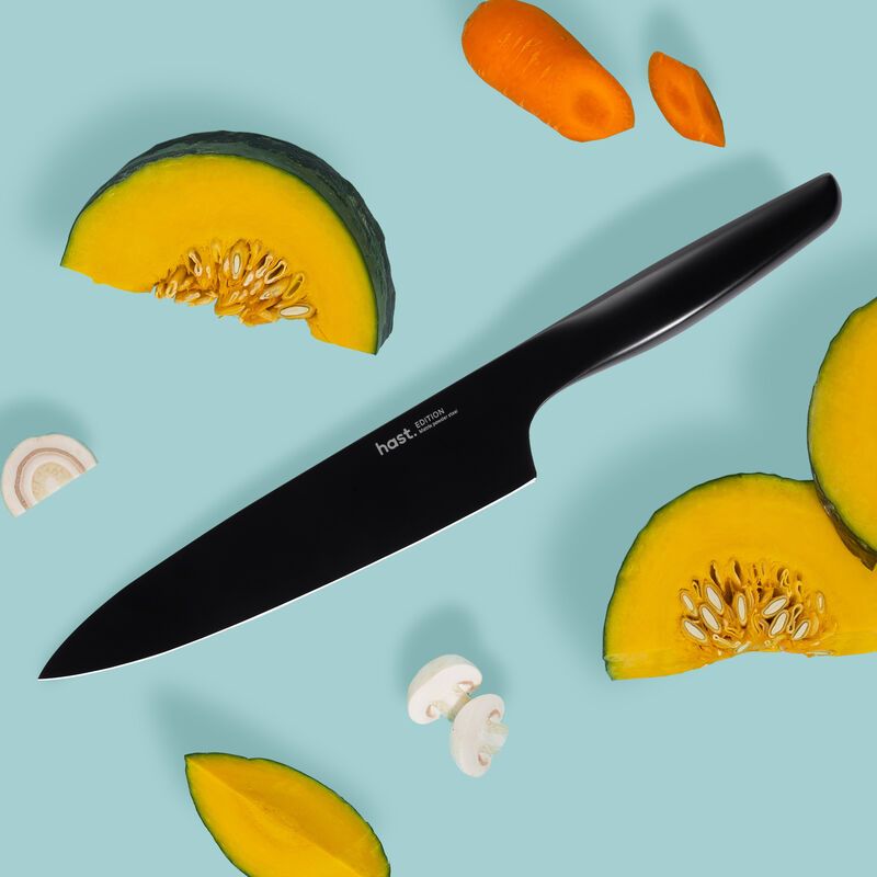 Super-Sharp Monochrome Kitchen Knives
