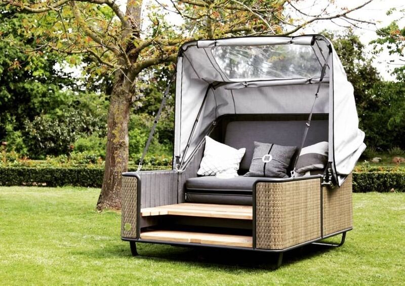 Customizable Outdoor Lounge Furniture