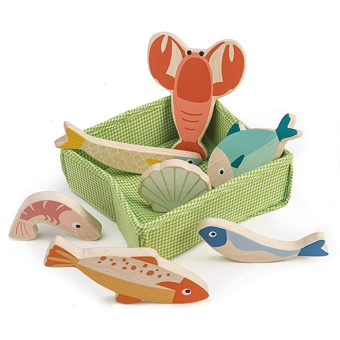 Seafood-Inspired Wooden Toy Sets