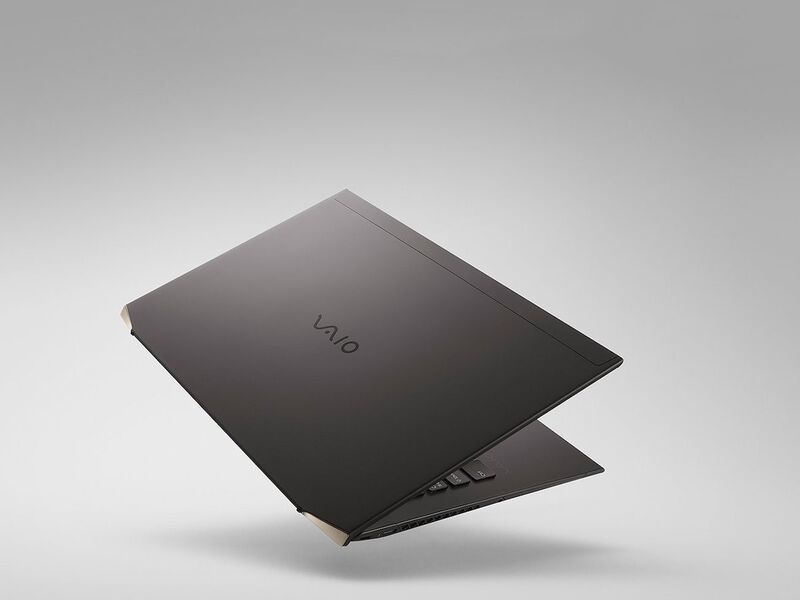 Cutting-Edge Carbon Fiber Laptops