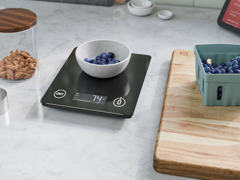 Food-Analyzing Smart Scales