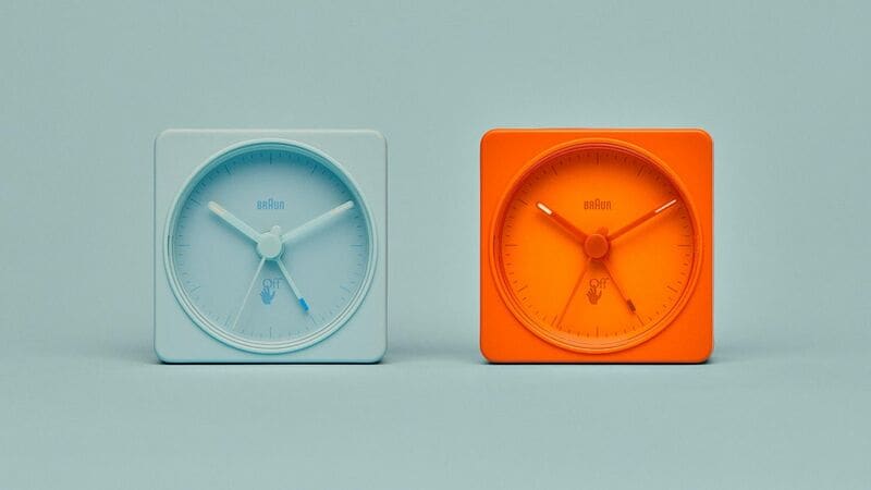 Monochromatic Alarm Clocks