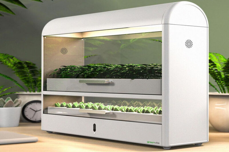 Multilevel Indoor Gardening Systems