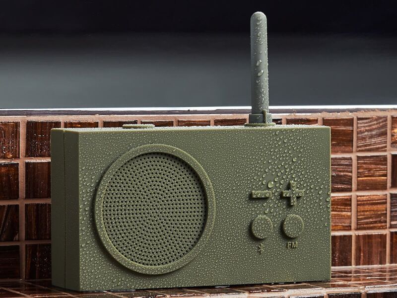 Retro-Inspired Portable Radios