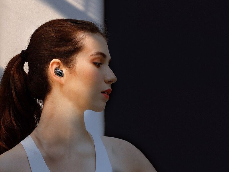 Low-Latency Wireless Earbuds