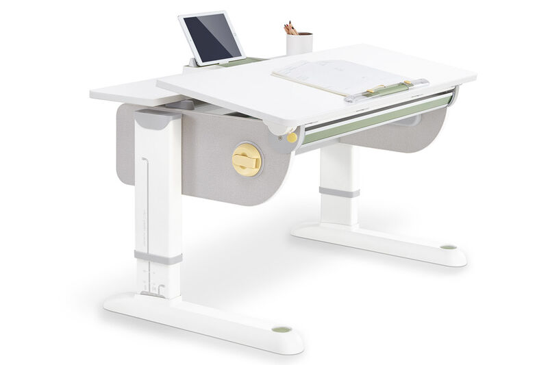 Versatile Adjustability Desks