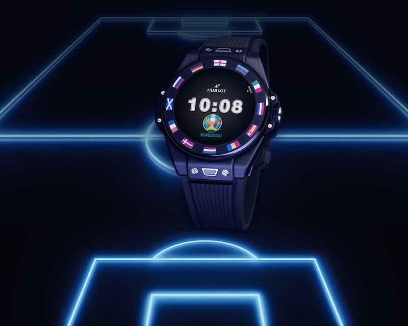 Connected NFT Watches
