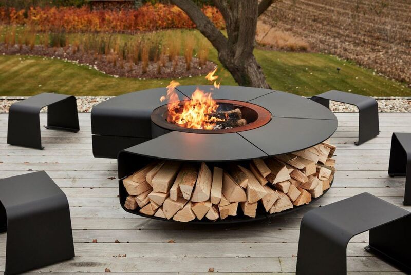Multi-Functional Outdoor Fireplaces