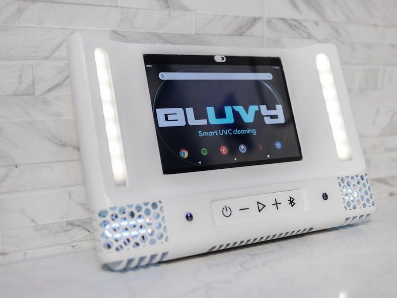 Multifunctional Smart Shower Mirrors