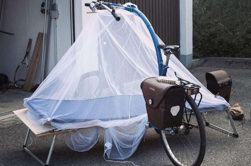 Bed-Hybrid Bicycles