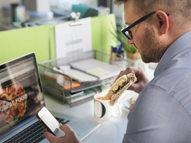 Plastic-Free Sandwich Skillets