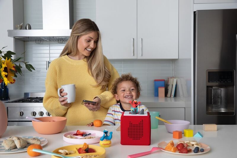 Puppet-Topped Play Speakers