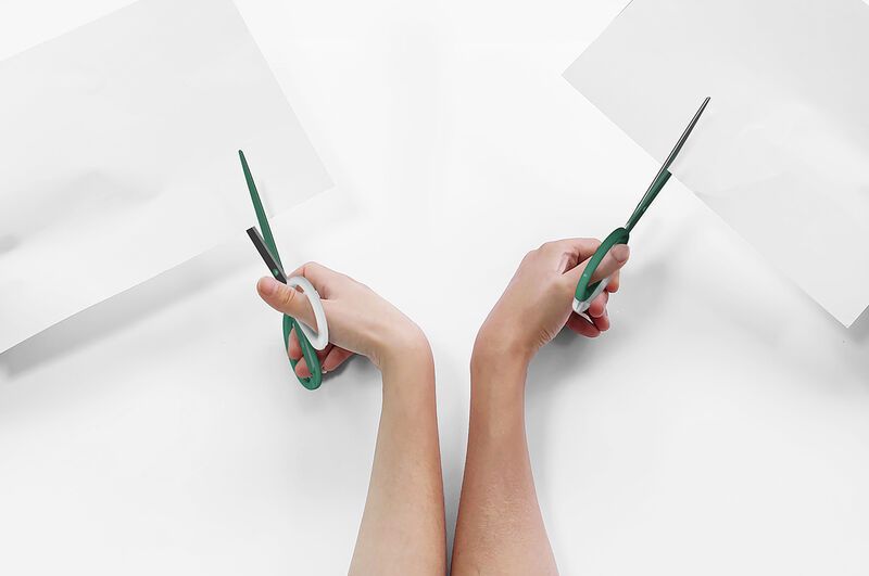 Adaptable Ambidextrous Scissors