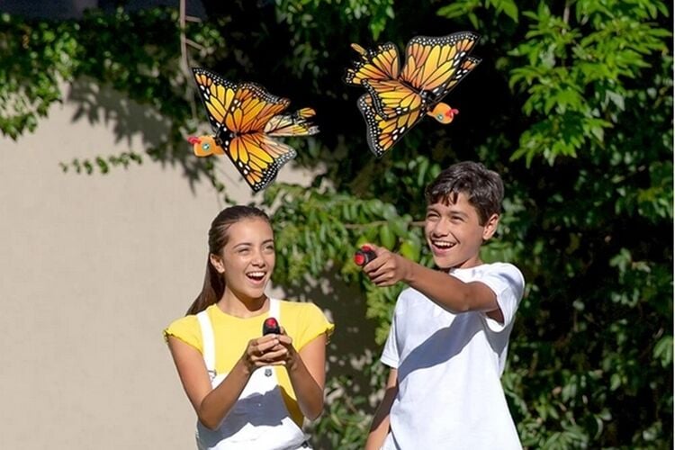 Fluttering Insect Robot Toys